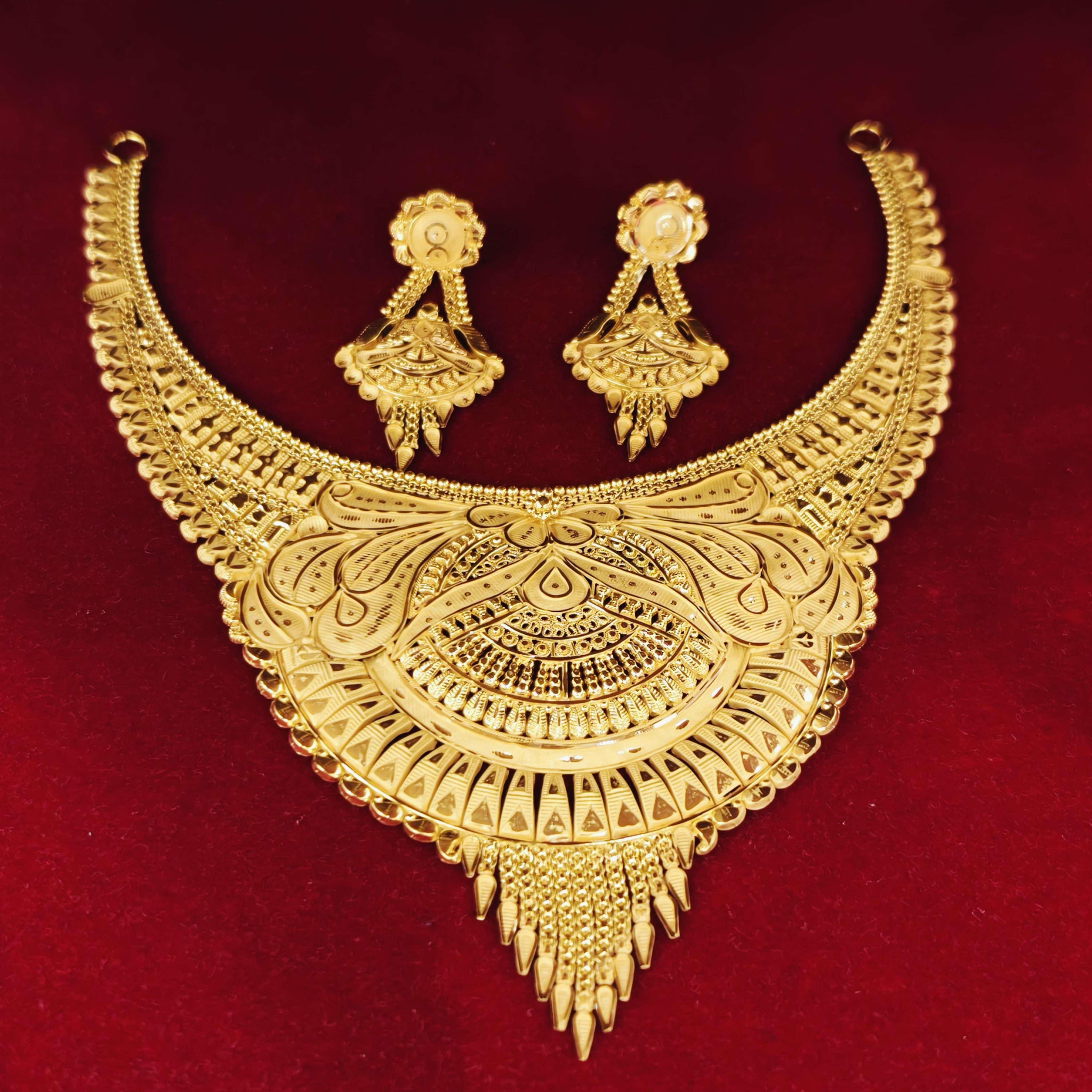 The Art of Layering: How to Style Your Fine Jewellery